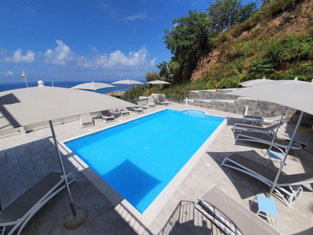 Appartamenti Borgo Panoramico N 9 Тропея Экстерьер фото
