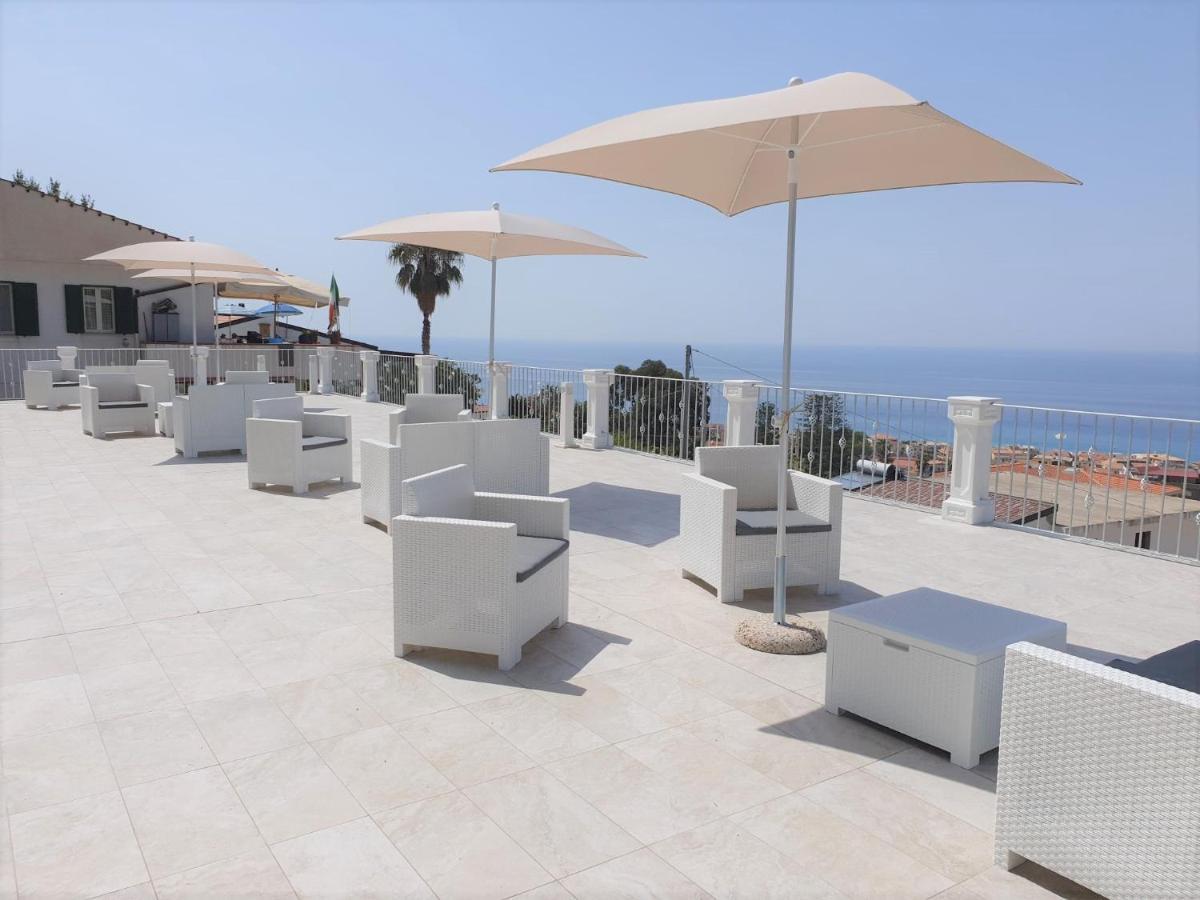 Appartamenti Borgo Panoramico N 9 Тропея Экстерьер фото